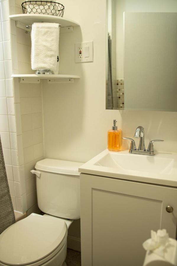 Appartement Cozy Getaway à Everett Extérieur photo