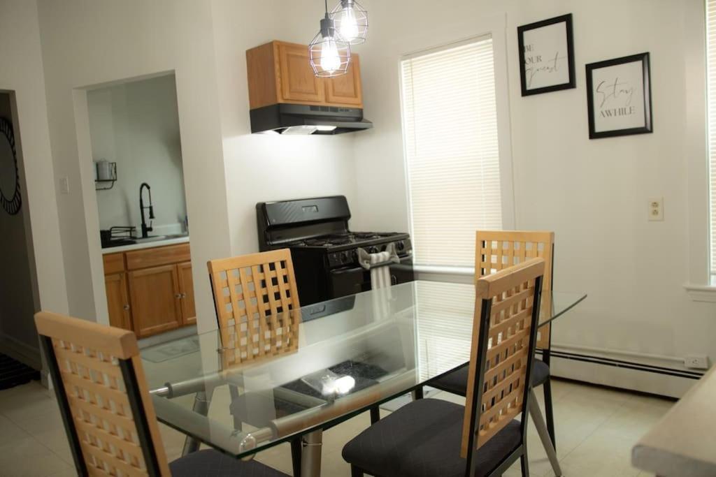 Appartement Cozy Getaway à Everett Extérieur photo