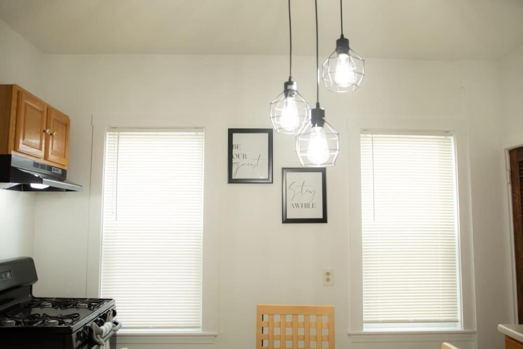 Appartement Cozy Getaway à Everett Extérieur photo